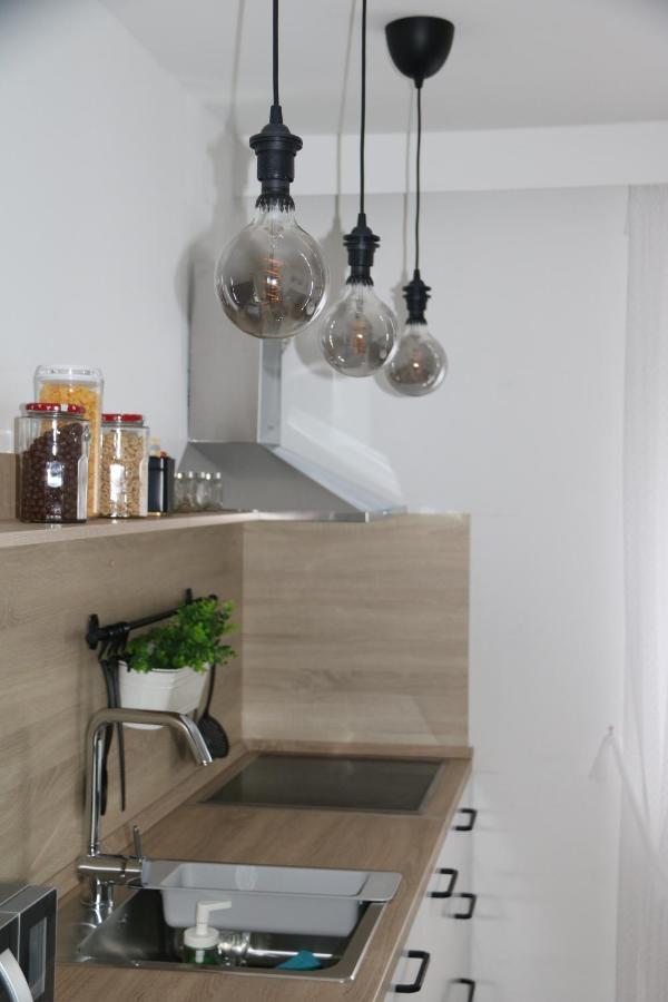 Apartman Relax Ðakovo Buitenkant foto