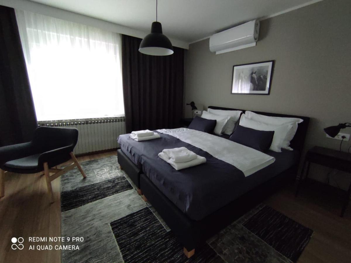 Apartman Relax Ðakovo Buitenkant foto