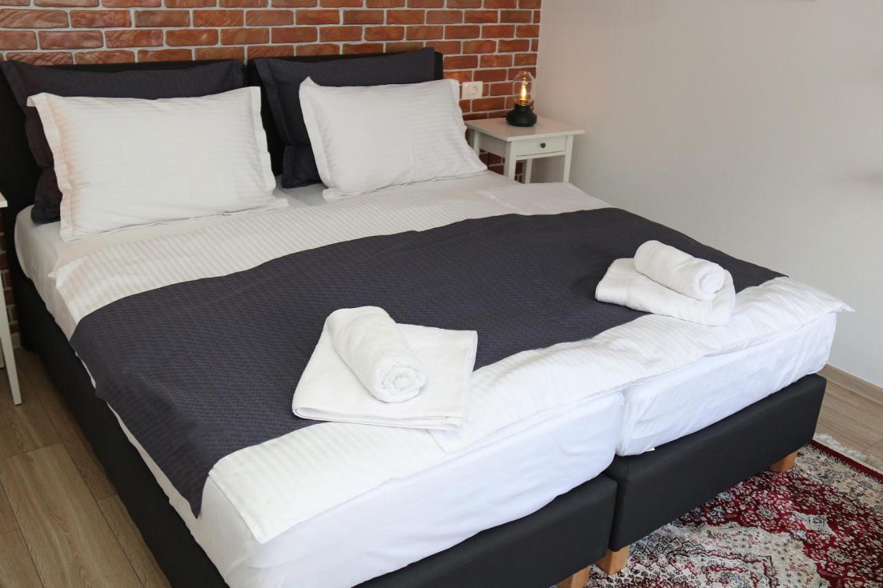 Apartman Relax Ðakovo Buitenkant foto