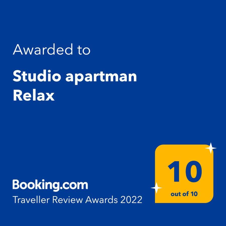 Apartman Relax Ðakovo Buitenkant foto